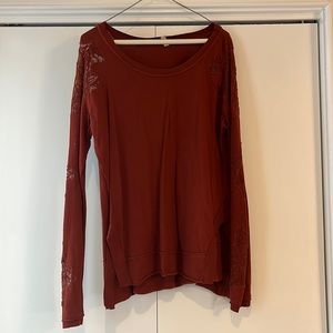Long sleeve sweater. Never worn